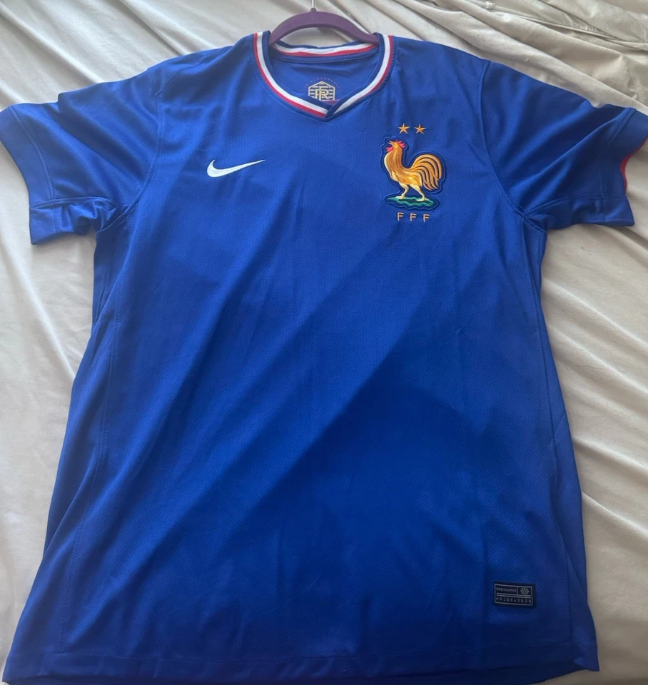 France Men 2024-25 Nike Dri-Fit Men’s XL - Image 1 of 4