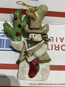 Kurt Adler Snowtown Cowboyhut Schneemann Kaktus Weihnachtsschmuck Resin - Bild 1 von 2