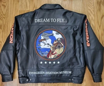 Chaqueta de bombardero de cuero para hombre L Dream To Fly Evergreen Aviación Museo Spurce Goose Foto 1 de 4