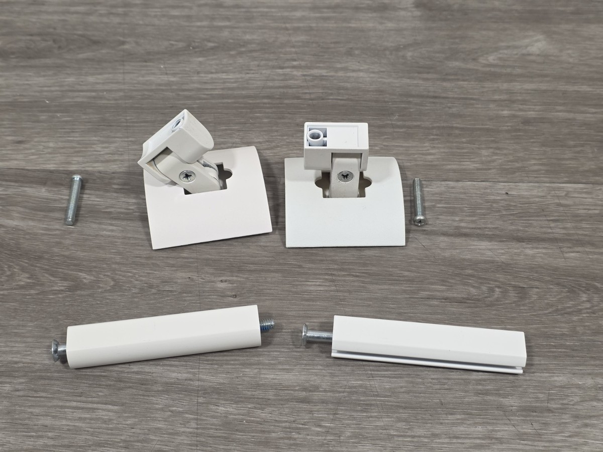 Staffa Da Parete Bose UB-20 Serie II - Per Diffusori Cubetto, Nera