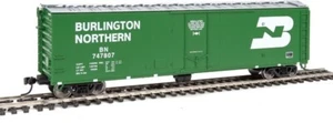 Walthers 910-2830 50' PC&F Insulated Boxcar BN Burlington Northern #747807 HO - Picture 1 of 2