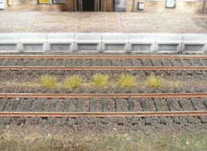 Heki 1802 - Grasbüschel in Herbstfarben ca. 100 St. D=6mm Tabletop Diorama - Picture 1 of 1