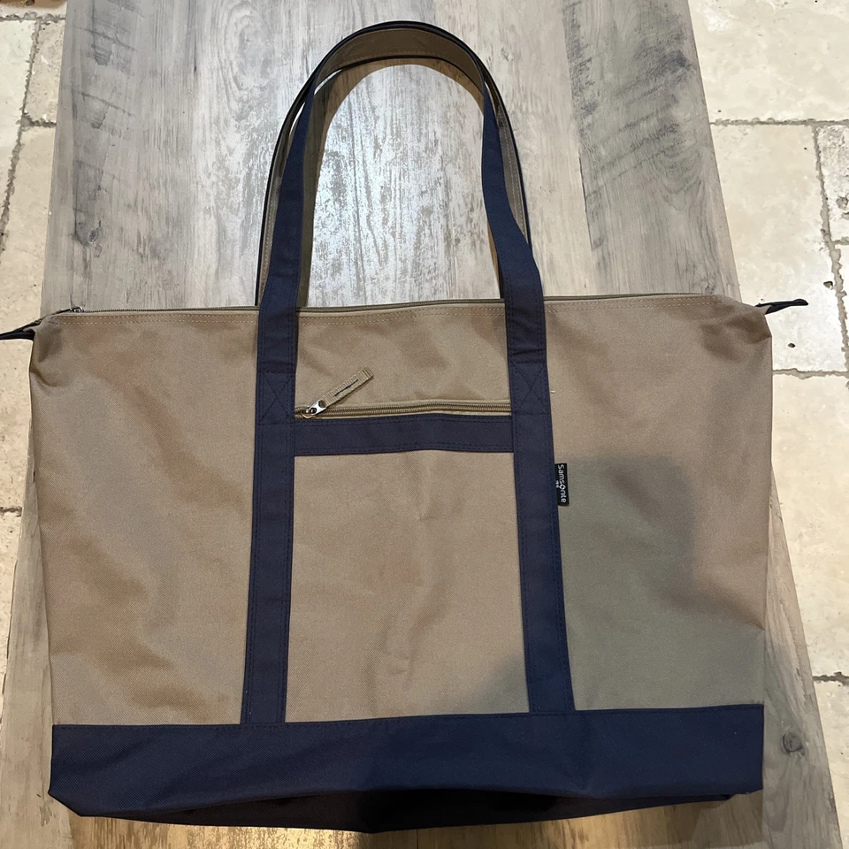LG New Samsonite Tote zipper bag Yacht/Boat Beach Tote Travel shopping carry on - Image 1 of 4