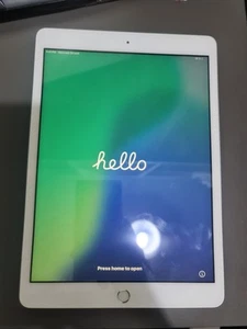 Apple iPad 7th Gen. 128GB A2197 - Picture 1 of 4