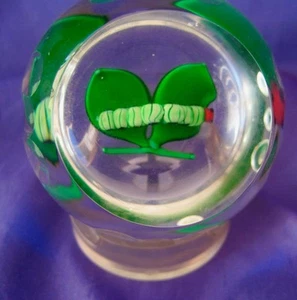 Pisapapeles transparente facetado abovedado Caterpillar 1984 vidrio artístico caja edición limitada - Imagen 1 de 17