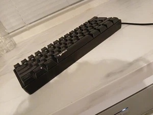 60% Clavier De Jeu Câblé,clavier Mini Rétro Eclairer RVB,Type-C Vers USB etange - Photo 1/4