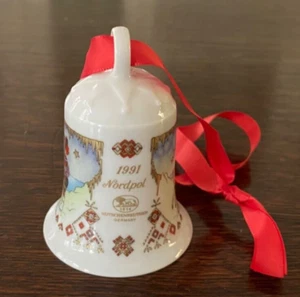 Weihnachts-Glocke Germany Hutschenreuther Christmas Bell Ornament 1991 Mint! - Picture 1 of 12
