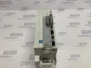 EVS9324ES - LENZE - EVS9324-ES Variateur 3 PH 5.8 KVA RECONDITIONNÉ - Imagen 1 de 3
