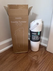 ⛳️ Owala 30oz FreeSip Sway Fairways For Days Golf Trinkflasche RAR in der Hand - Bild 1 von 3