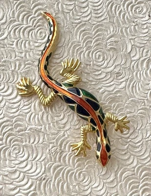Large lizard brooch pin Enamel on gold tone metal - Image 1 of 4