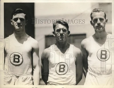 1933 Фото для Прессы Боб Стэкхаус Норман Ламбахер и Харви Андра на трековой встрече - Изображение 1 из 2