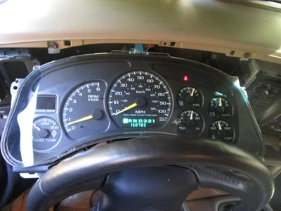 99 00 01 02 GMC Yukon Speedometer Instrument Cluster 150K Miles 15758079 - Image 1 of 4