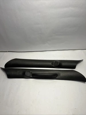 98-01 DODGE RAM A PILLAR APILARES PASAJERO IZQUIERDO CONDUCTOR CONJUNTO TWEETER GRIS OSCURO Foto 1 de 4