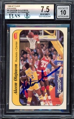 Hakeem Olajuwon Auto 1986-87 Fleer Stickers RC 9 Rockets BGS 7.5 Sig 10 Beckett - Image 1 of 2