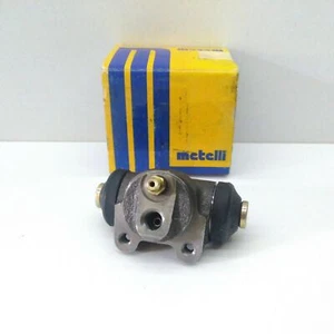 Rear Brake Cylinder Renault R4 - R5 - R6 Metelli for 7701024260 - Picture 1 of 6