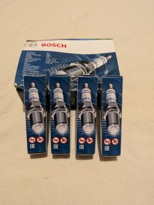 Bosch 79027 +41  Spark Plugs, Skoda, Volkswagen - Image 1 of 2