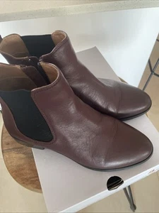 Hush Puppies - Camden Chocolate Ankle Boots 8 Like New - Picture 1 of 7