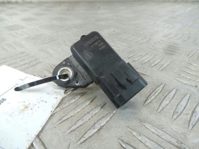 Medidor de flujo de aire Triumph Tiger 1050 Tiger 1050 2008 Foto 1 de 3