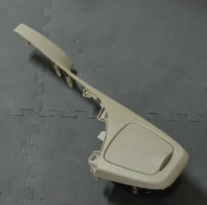 10-15 TOYOTA PRIUS CONSOLA CENTRAL PORTAVASOS FABRICANTE DE EQUIPOS ORIGINALES 55625-47050 BRONCEADO/BEIGE - Imagen 1 de 8