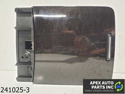 OEM 2014-2016 KIA Cadenza 3.3L CENTER CONSOLE STORAGE BIN USB SOCKET Foto 1 de 4