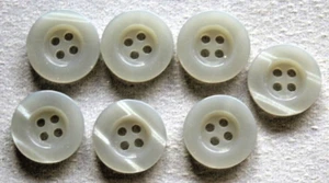 7 Grey, 4 Hole 15mm Plastic Buttons - Picture 1 of 1