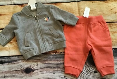Gymboree 0-3 Sudadera Conjunto Cremallera Chaqueta Jogger Pantalones Corazón Sol Nuevo con Etiquetas Foto 1 de 4