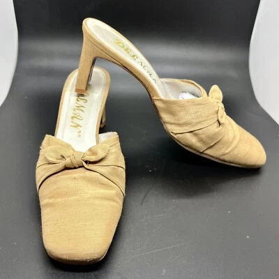 Vintage Women’s Delman Shoes Mules Slip On Heels Tan Fabric Bows 3”Heels Size 7M - Image 1 of 4