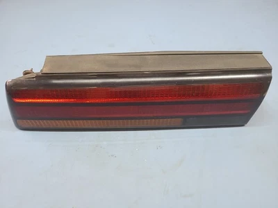 1985-1992 Pontiac Firebird Trans Am lanterna traseira fabricante de equipamento original lado esquerdo LH - Imagem 1 de 4