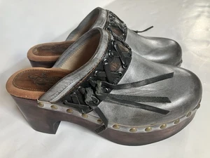 FreeBird By Steven Woodstock Clogs Ice Wood Sole Leather Wms Sz 8 NWOB Dustbags - Picture 1 of 11