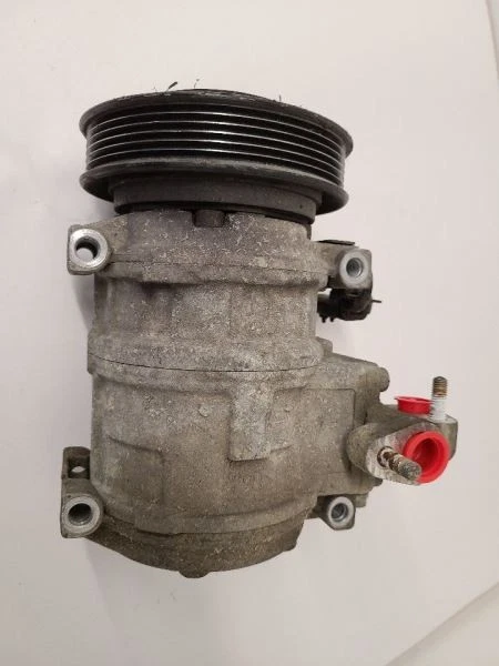 1999-2002 JEEP WRANGLER 2.5L AC Compressor  55037432AB - Image 1 of 4