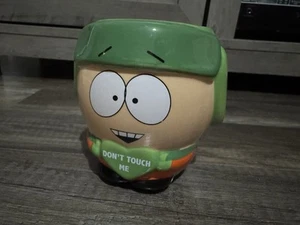 South Park Valentine's Day Kyle 13.5 Ceramic Mug "Don't Touch Me" Zak Design - Picture 1 of 9