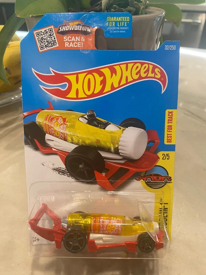 2016 Hot Wheels #32 Hw Tool-In-1 2/5 Gr Gasatore Giallo/Rosso / W/Grigio OH5 - Immagine 1 di 1