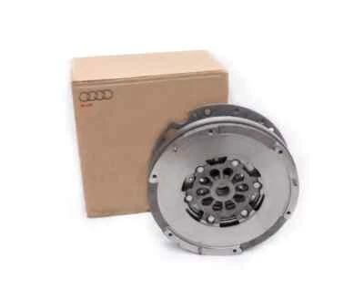 0CS105266H  flywheel - Image 1 of 2