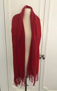Nuevo Donna Karan Grande 19" x 64" 100% Cachemira Bufanda Detalle Flecos Rojo $395 - Imagen 1 de 6