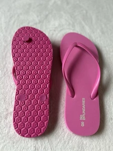 No Boundaries Women's Pink Travel Beach Pool Flip-flop Sandals Size 8 NWT - Picture 1 of 14