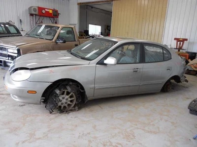 Alternator Fits 98-01 LEGANZA 767781 - Image 1 of 4