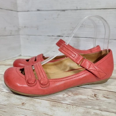 Miz Mooz Devi Mary Janes em couro vermelho EUA W 6.5 - Imagem 1 de 4