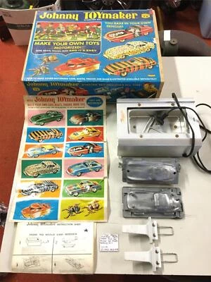 VINTAGE JOHNNY TOYMAKER 1960'S TOPPER TOYS CAR MAKER SET MOLDS HEATING UNIT - Image 1 of 4