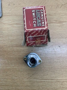 STANDARD 58037 VANGUARD PHASE I & VANGUARD PHASE II IGNITION SWITCH - Picture 1 of 5
