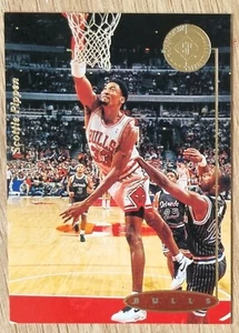 1994-95 SP Championship Series #43 Scottie Pippen - Bulls - Picture 1 of 2