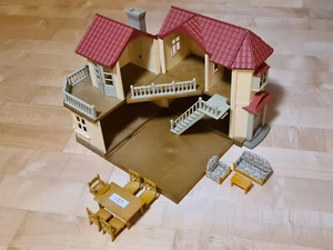 Sylvanian Families 2752 großes beleuchtetes Stadthaus Puppenhaus Set mit Zubehör - Bild 1 von 24