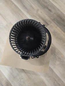 Blower Motor Fits 12-18 BMW 320i328i F30 OEM - Picture 1 of 3