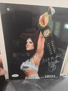 Chyna / LlJoanie Lauer Autographed/Hand Signed 8x10 Photo  With JSA COA - Picture 1 of 4
