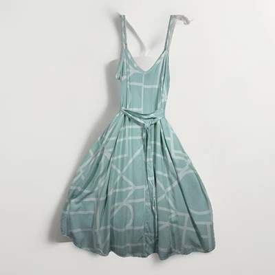 Torrid Midi трапеции платье размер 4 X карманы геометрический Challis самостоятельный галстук новом синий - Изображение 1 из 4