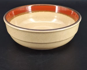 "Cuenco de verduras redondo Country Cabin de Mikasa Potter Bob Van Allen 9""" - Imagen 1 de 9