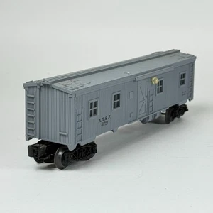 Vintage Lionel O gauge 6-5717 Santa Fe Lighted Bunk Car Man Cave - Picture 1 of 9