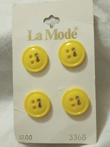 Bottoni gialli vintage La Mode 4 fori tondi #3368 16 mm 5/8" Italia - Foto 1 di 4