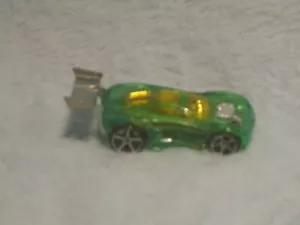 Hot Wheels - CAMBIO DE PARADIGMA SUELTO VERDE TRANSPARENTE 1:64 - RARO - Imagen 1 de 2