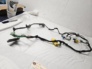 2008 Chrysler 300C Driver Seat Front Left Wiring Harness - Picture 1 of 3