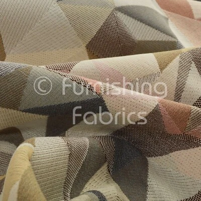 Geometrisches Funky Muster Weiß Braun Rosa Farbe Chenille Polster Neu Stoff